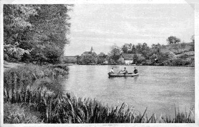 Post Ansichtskarte mit Blick über Weiher. 1938